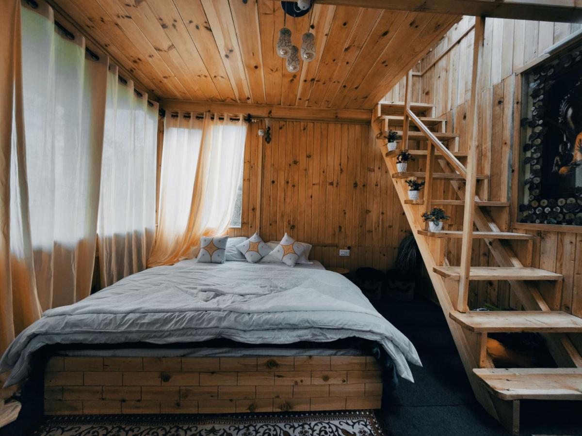 Отель Freebird Nest Jibhi Экстерьер фото