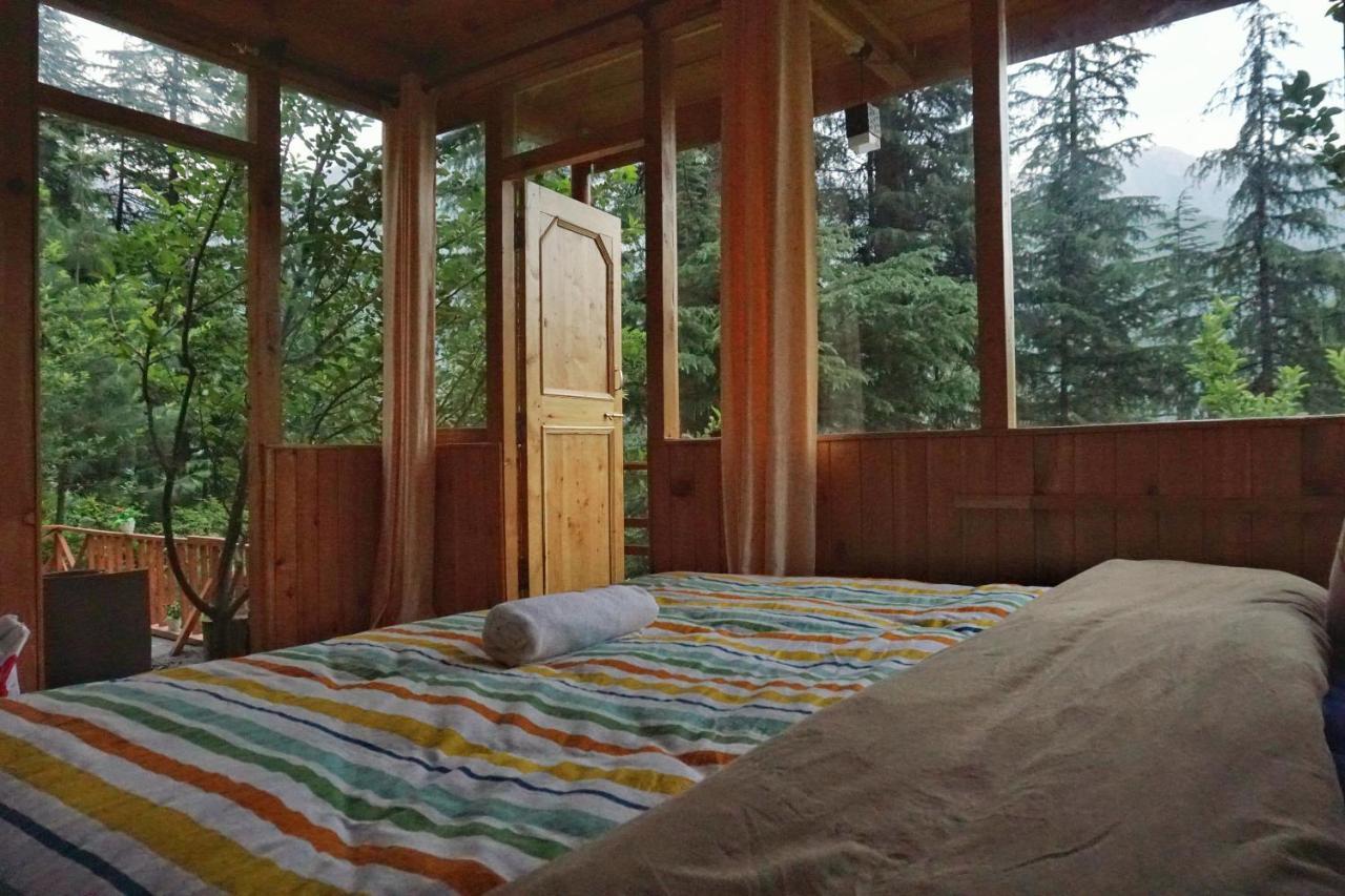 Отель Freebird Nest Jibhi Экстерьер фото